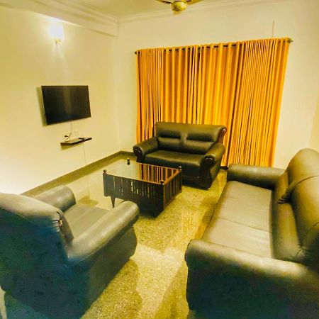 Beersheba Three Bed Room A/C Apartments Thiruvananthapuram Ngoại thất bức ảnh