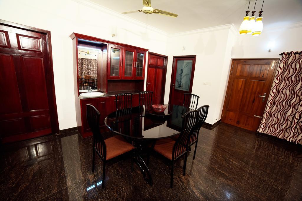 Beersheba Three Bed Room A/C Apartments Thiruvananthapuram Ngoại thất bức ảnh