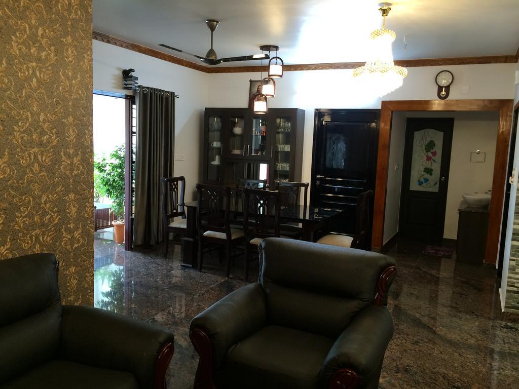 Beersheba Three Bed Room A/C Apartments Thiruvananthapuram Ngoại thất bức ảnh