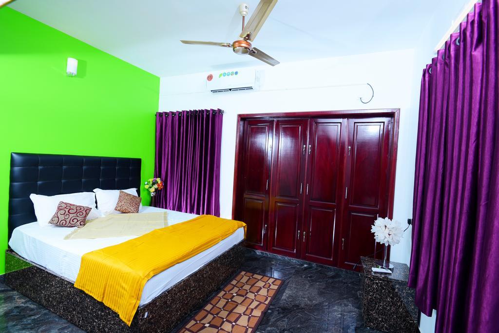 Beersheba Three Bed Room A/C Apartments Thiruvananthapuram Ngoại thất bức ảnh