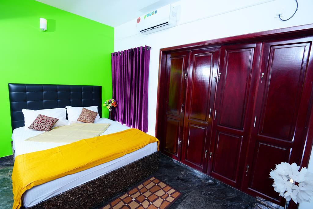 Beersheba Three Bed Room A/C Apartments Thiruvananthapuram Ngoại thất bức ảnh
