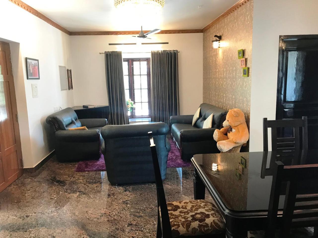 Beersheba Three Bed Room A/C Apartments Thiruvananthapuram Ngoại thất bức ảnh