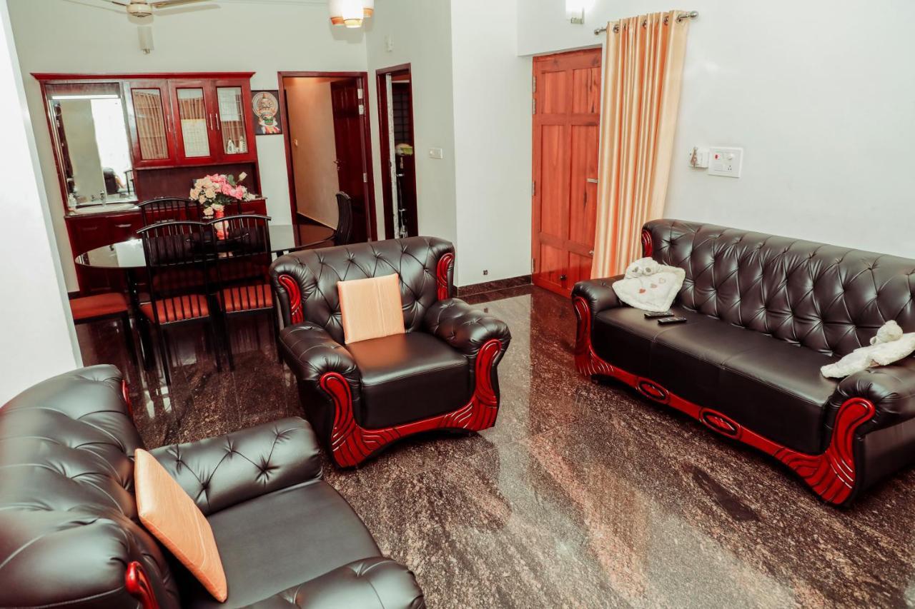 Beersheba Three Bed Room A/C Apartments Thiruvananthapuram Ngoại thất bức ảnh