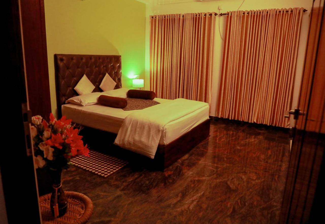 Beersheba Three Bed Room A/C Apartments Thiruvananthapuram Ngoại thất bức ảnh