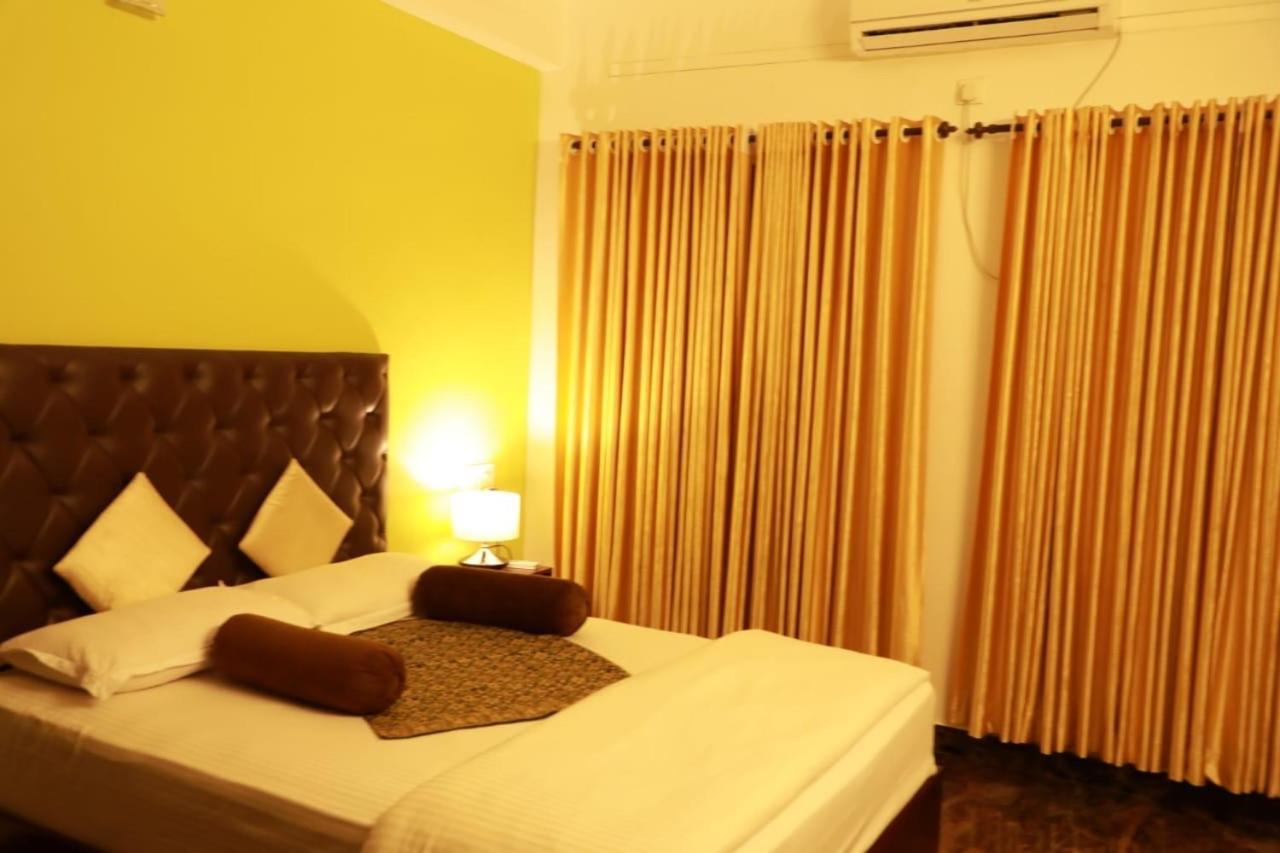 Beersheba Three Bed Room A/C Apartments Thiruvananthapuram Ngoại thất bức ảnh